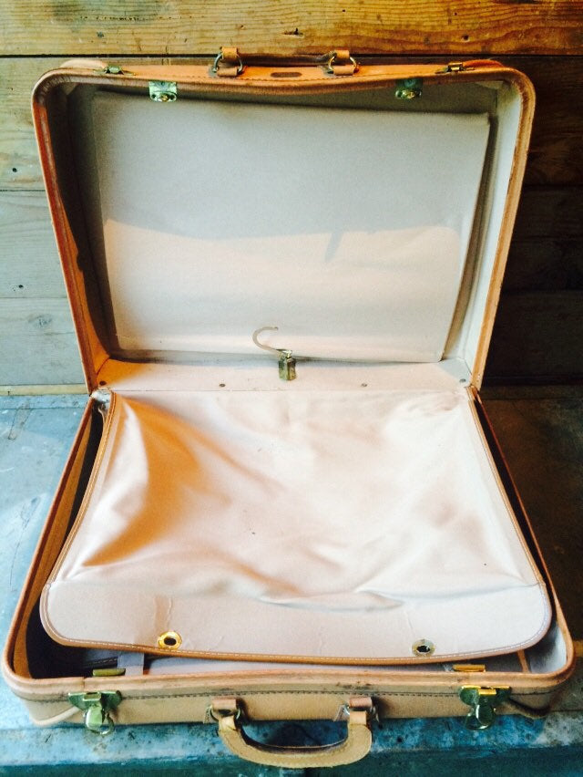 Vintage Voyager Brown Leather Travel Suitcase